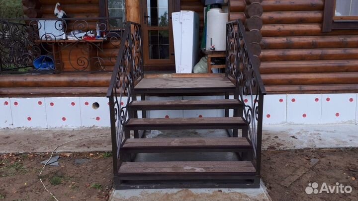 Лестница (крыльцо)