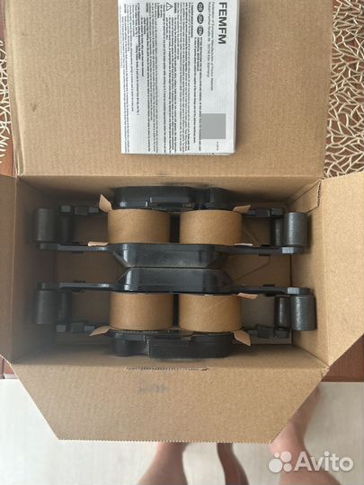 Тормозные колодки передние bmw 34116883469