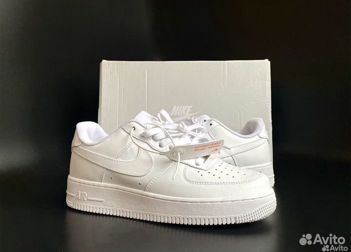 Nike Air Force 1 White