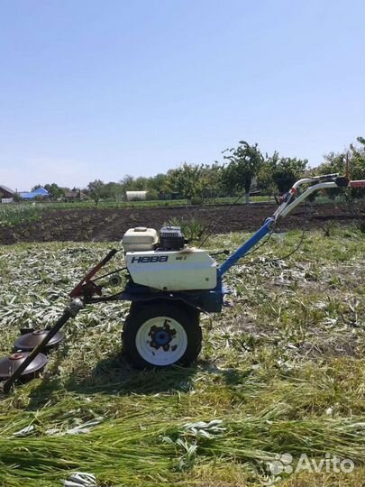 Покос травы, спил деревьев