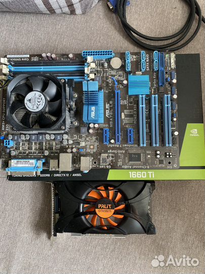 Материнская плата с процессором