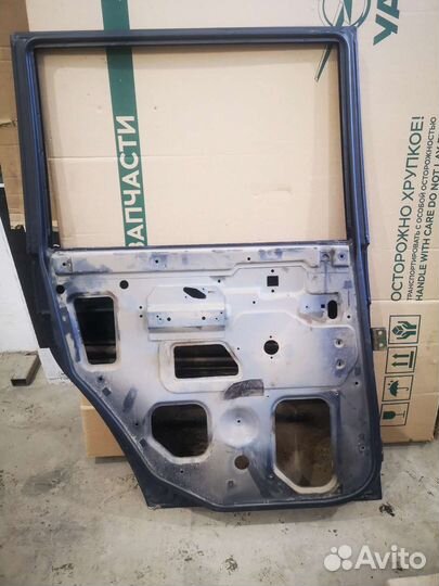 Дверь лев задняя от УАЗ patriot