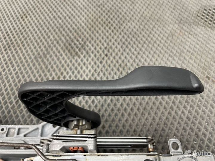 Колонка рулевая Volkswagen Tiguan 5N1