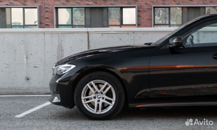 Аренда BMW 3 Серия G20/G21 (2018—2023) от одной минуты в Москве