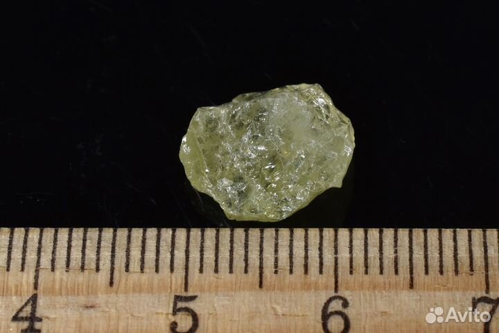 Гранат (гроссуляр). Лот №815