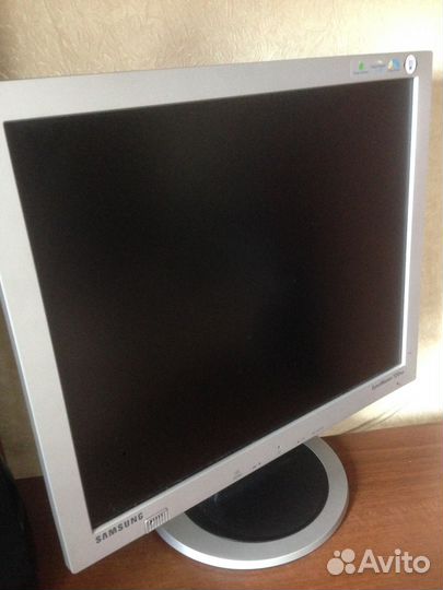 Монитор samsung SyncMaster 720NA 17