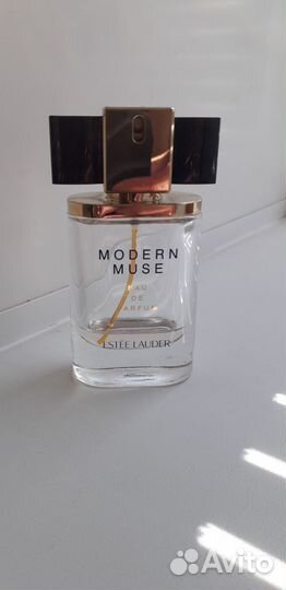 Парфюмерная вода Estee Lauder Modern Muse