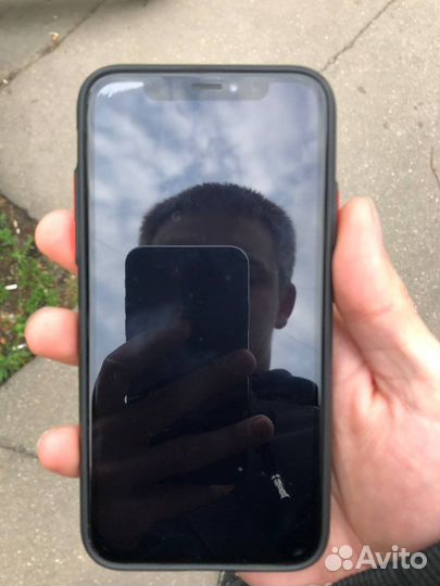 iPhone X, 64 ГБ
