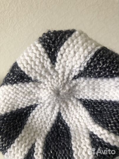 Шапка женская вязаная