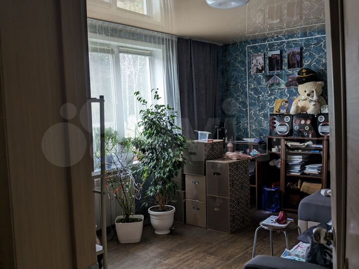 3-к. квартира, 80 м², 1/1 эт.