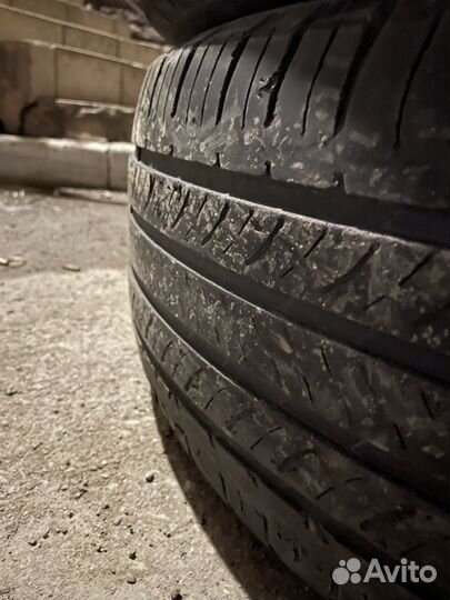 Michelin Latitude Tour HP 275/60 R20