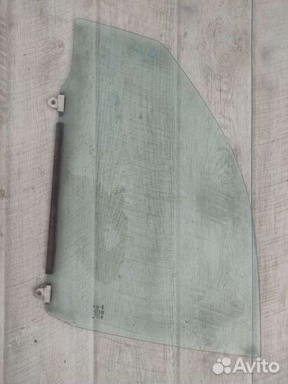 Стекло двери переднее левое Tiggo T11