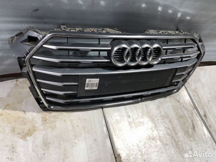 Решетка радиатора Audi A5