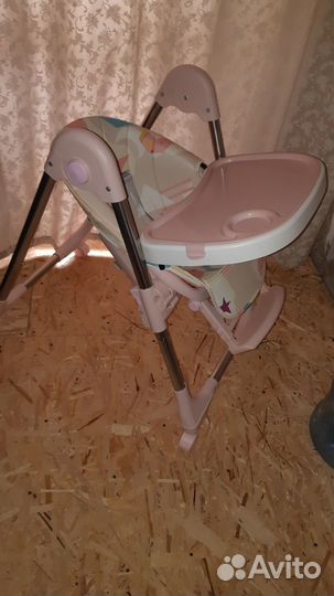Детский стульчик для кормления