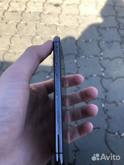 iPhone 11 Pro, 64 ГБ