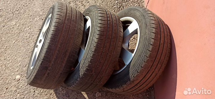 R14 Kumho Solus KH17 185/65, PCD 5x100 DIA 54
