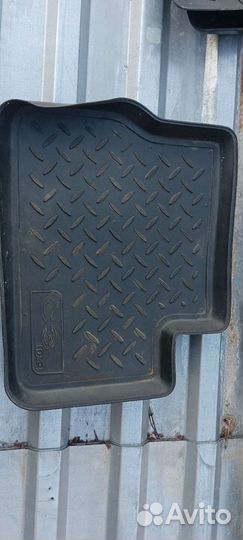 Коврики резиновые на авто Ситроен С3