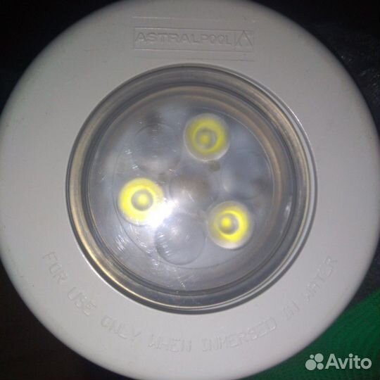 Светильник лампа для бассейна