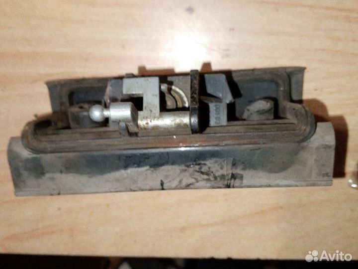 Замок багажника BMW E36