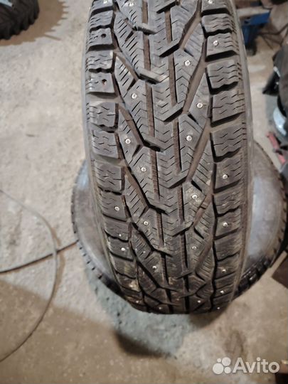 18565 r15 зимняя резина шипованная