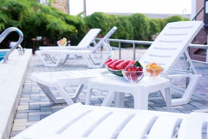 Комната 16 м² в > 9-к., 2/2 эт.