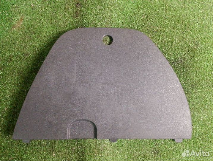 Обшивка багажника правая Opel Corsa 1.4 2007