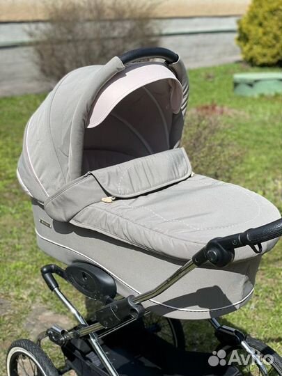 Детская коляска (люлька) Navington Caravel