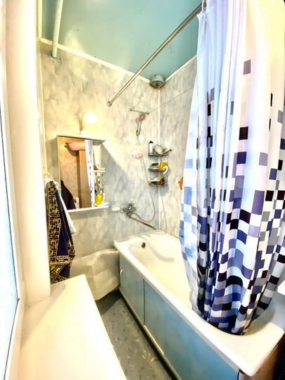 3-к. квартира, 68 м², 2/2 эт.