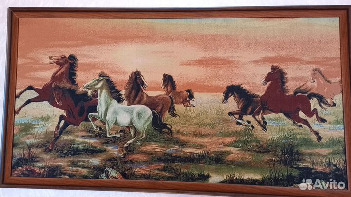 Картина из гобелена