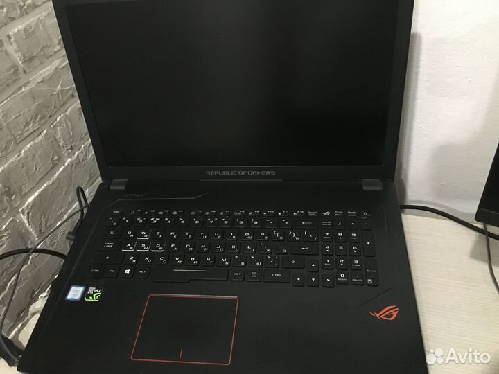 Ноутбук игровой 17