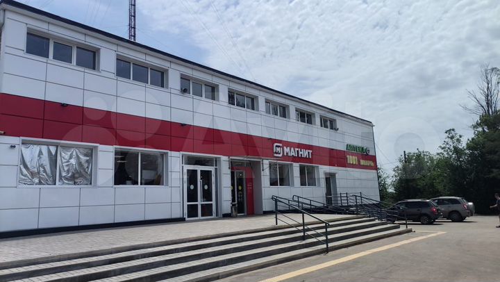 Помещения под торговлю 100 м²