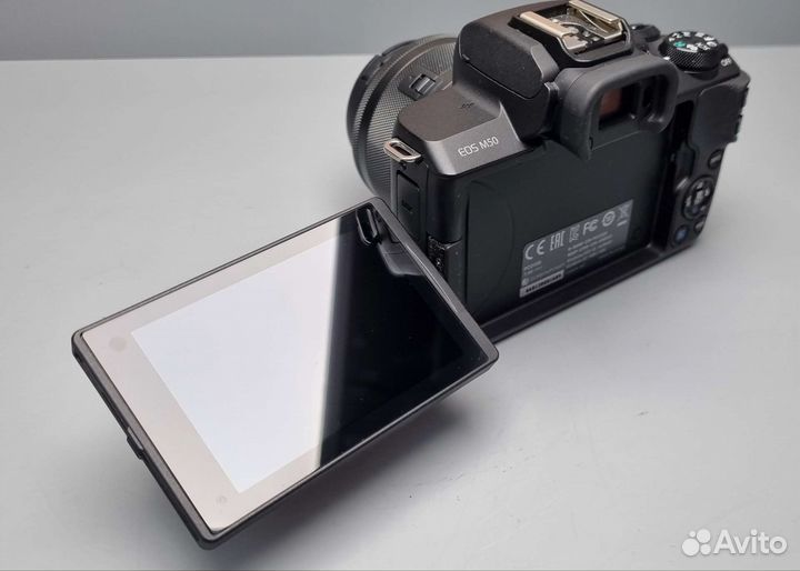 Canon EOS M50 kit 15-45mm