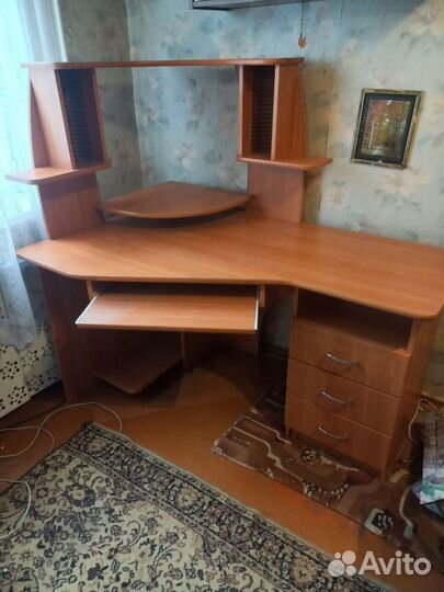 Компьютерный стол бу