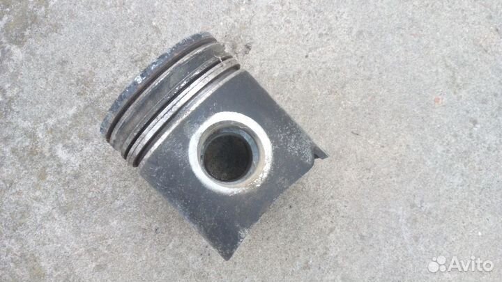 Поршень iveco 440Е