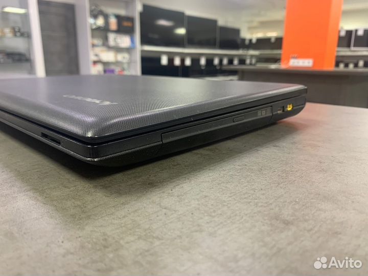 Lenovo/i5 3230/4GB/AMD HD 8700/620GB/15.6