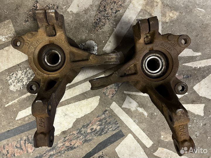 Кулак поворотный для Рено Сандеро2