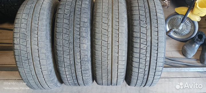 Bridgestone blizzak 195/60 r15 c дисками vag