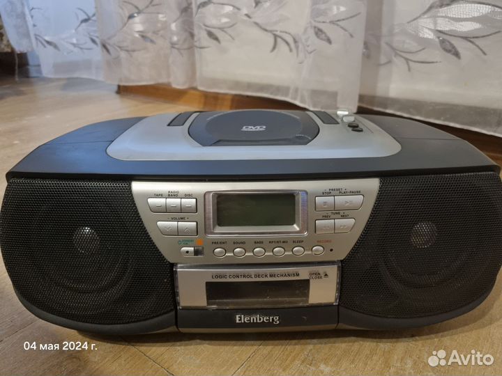 Магнитола Elenberg