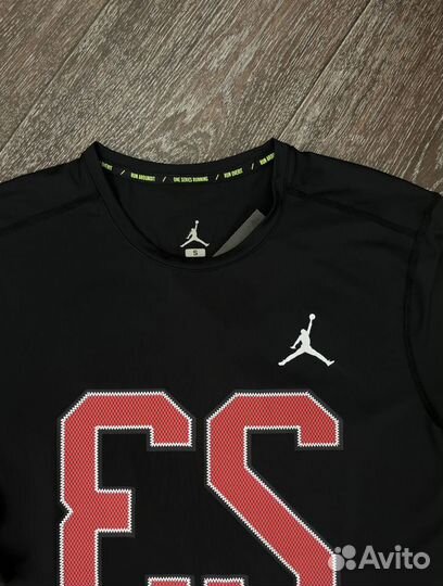 Футболка мужская nike jordan