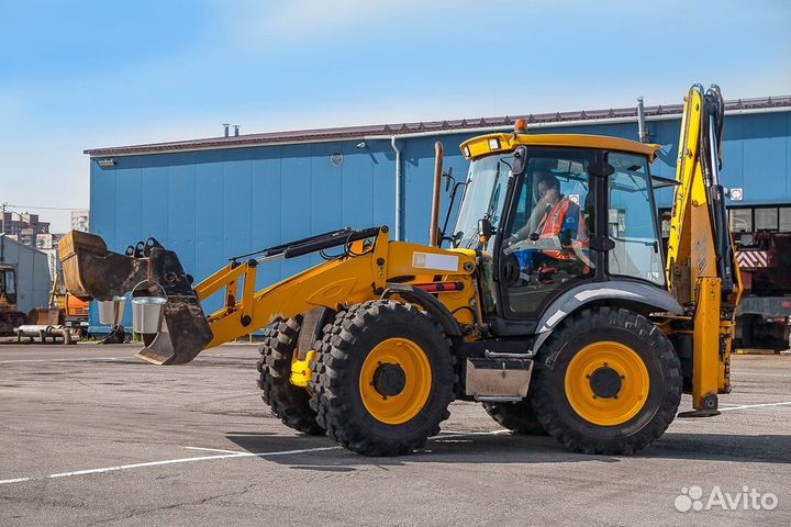 Машинист экскаватора погрузчика jcb