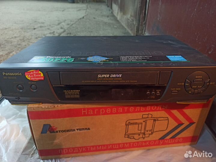 Видеомагнитофон panasonic