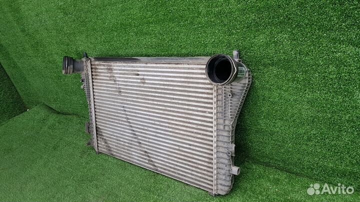 Интеркулер vw passat B6 Tiguan 1