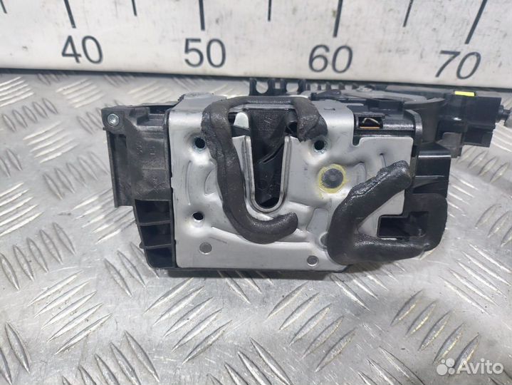 Б/У Замок двери задней левой Mercedes#001