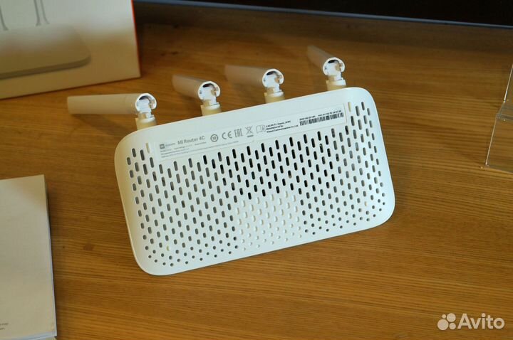 Роутер Xiaomi Mi Router 4C