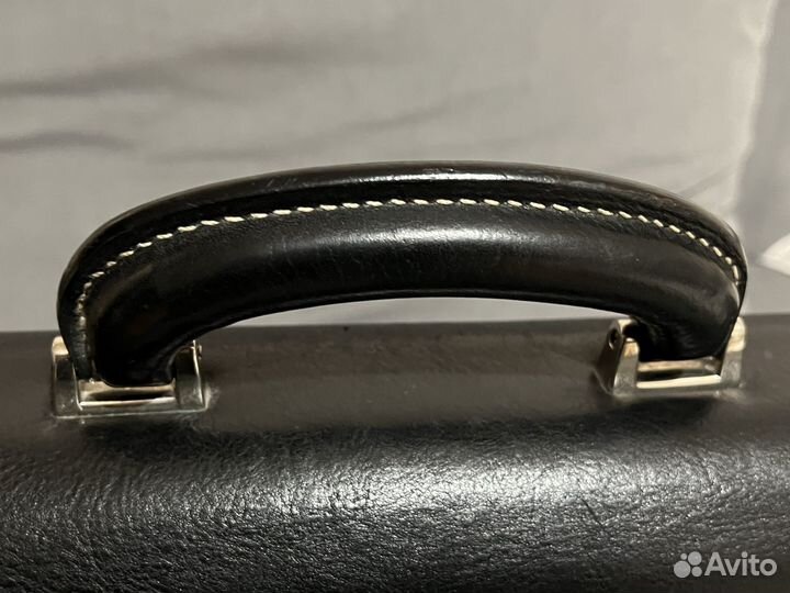 Мужской кожаный портфель