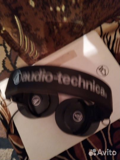 Продам наушники Аудиотехника