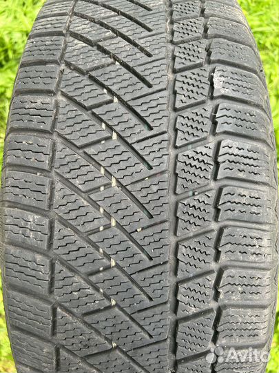 Continental ContiVikingContact 6 265/65 R17 108T
