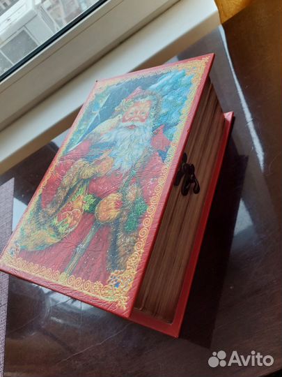 Шкатулка-сундучек для Новогоднего подарка