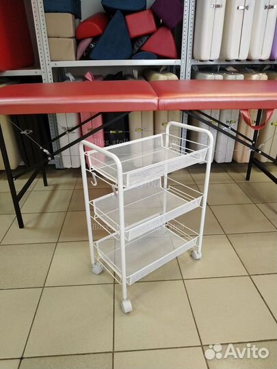 Кушетка и тумба перекатная