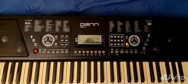 Синтезатор DennDek610